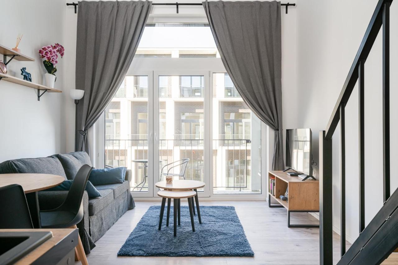 Rentplanet - Apartamenty Zarembowicza ヴロツワフ エクステリア 写真