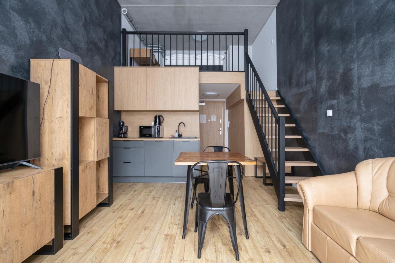 Rentplanet - Apartamenty Zarembowicza ヴロツワフ エクステリア 写真