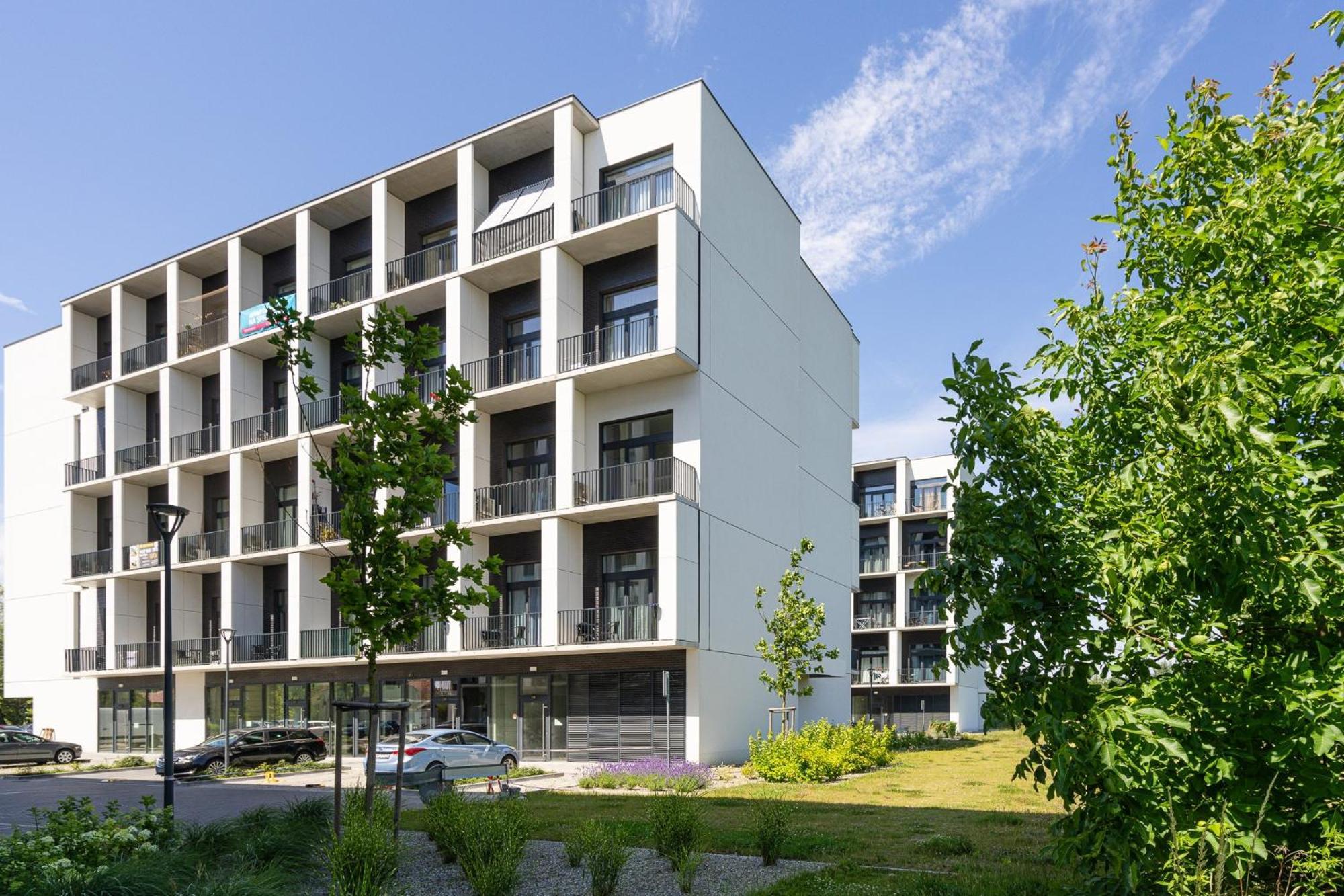 Rentplanet - Apartamenty Zarembowicza ヴロツワフ エクステリア 写真