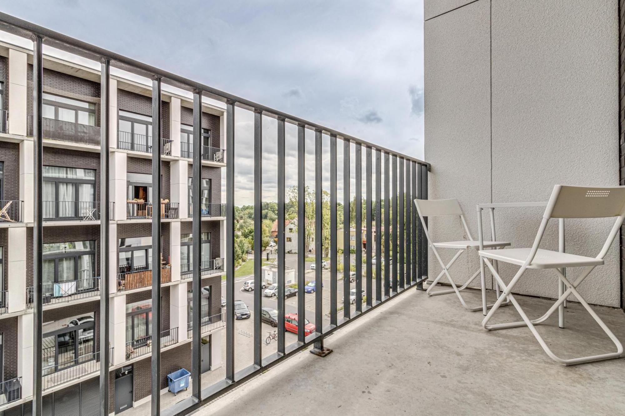 Rentplanet - Apartamenty Zarembowicza ヴロツワフ エクステリア 写真