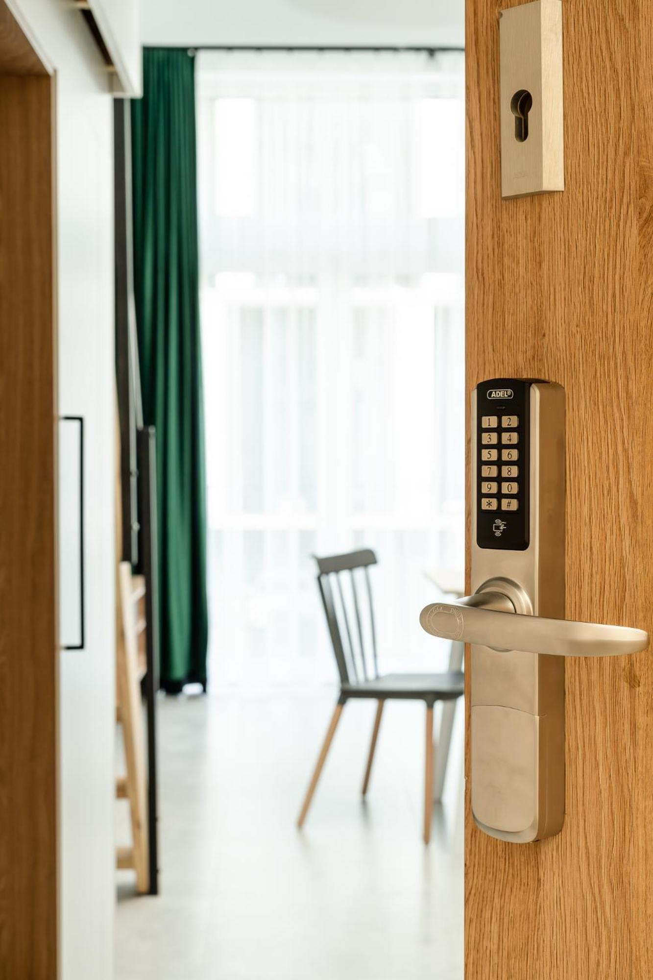 Rentplanet - Apartamenty Zarembowicza ヴロツワフ エクステリア 写真